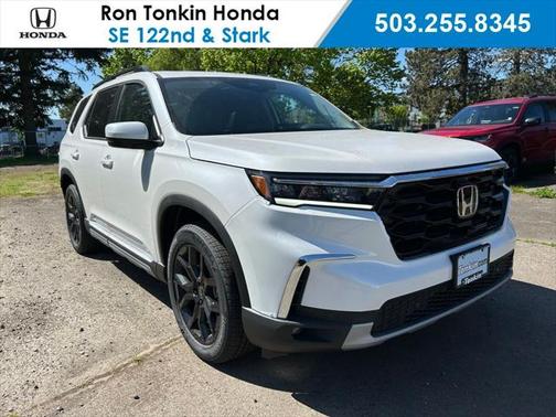 2025 Honda Pilot Touring 8-Passenger