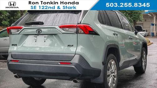 2022 Toyota RAV4 XLE Premium