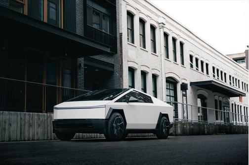 2024 Tesla Cybertruck All-Wheel Drive