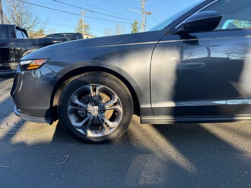 2024 Honda Accord EX 1.5T