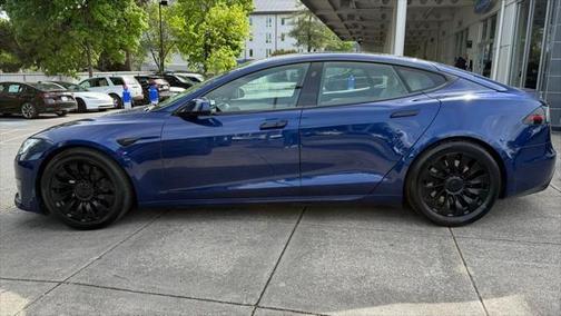 2022 Tesla Model S Base