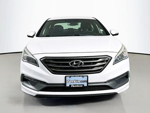 Quartz White Pearl 2017 Hyundai SONATA Sport 2.0T