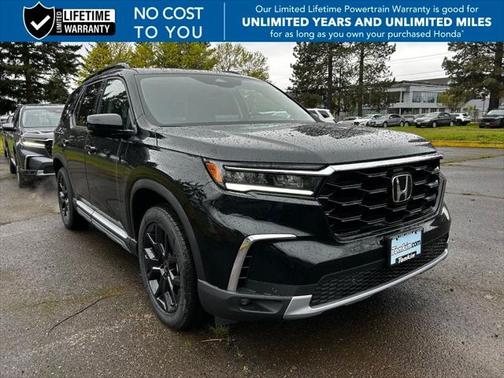2025 Honda Pilot Touring 8-Passenger