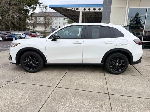 2025 Honda HR-V AWD Sport