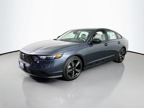 Meteorite Gray Metallic 2026 Honda Accord SE