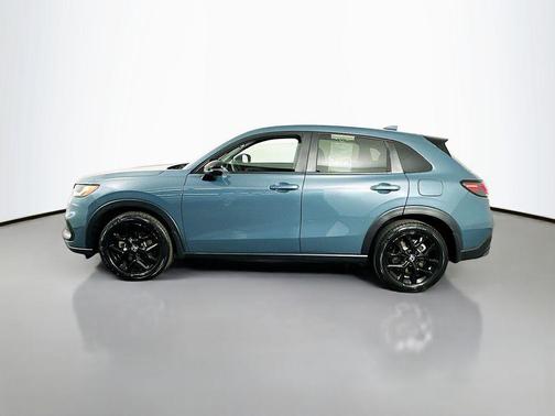 Nordic Forest Pearl 2024 Honda HR-V AWD Sport