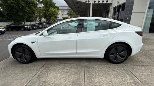 2019 Tesla Model 3 Standard Range Plus
