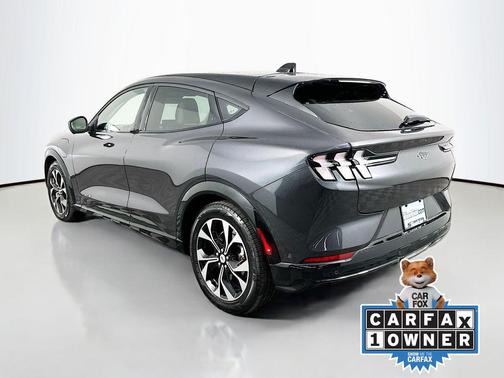 2021 Ford Mustang Mach-E Premium