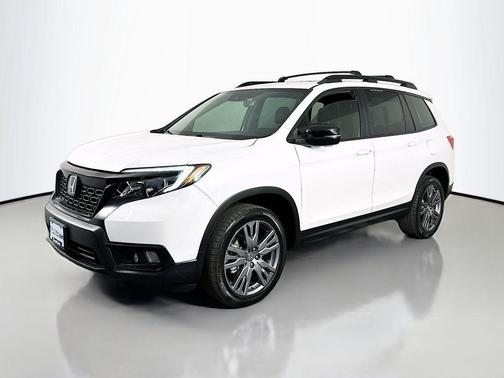 White Diamond Pearl 2019 Honda Passport EX-L