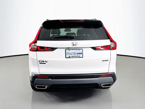 Platinum White Pearl 2026 Honda CR-V Hybrid Sport-L AWD