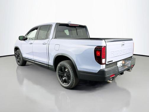 Sonic Gray Pearl 2026 Honda Ridgeline Black