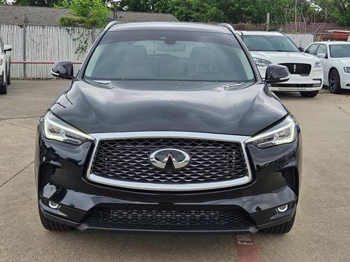 2022 INFINITI QX50 LUXE