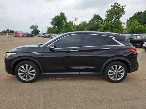 2022 INFINITI QX50 LUXE