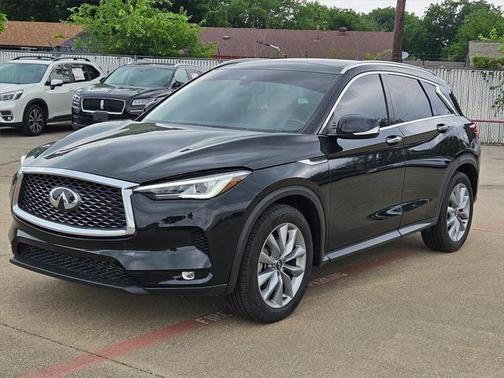 2022 INFINITI QX50 LUXE