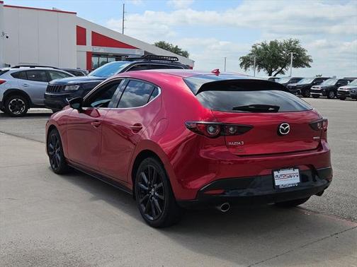 2022 Mazda Mazda3 FWD w/Premium Package