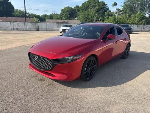2022 Mazda Mazda3 FWD w/Premium Package