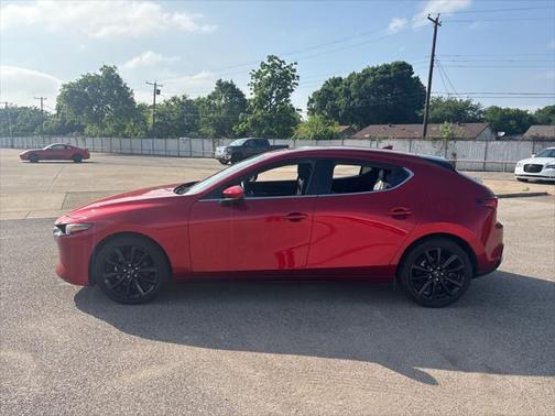 2022 Mazda Mazda3 FWD w/Premium Package
