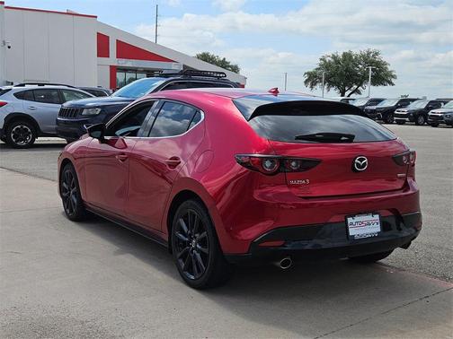 2022 Mazda Mazda3 FWD w/Premium Package