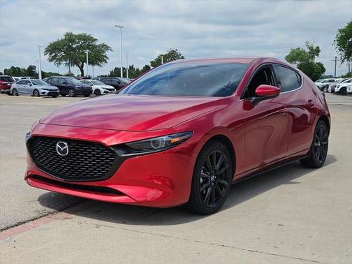 2022 Mazda Mazda3 FWD w/Premium Package