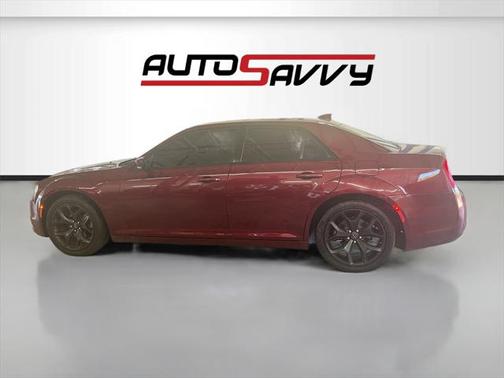 2022 Chrysler 300 S