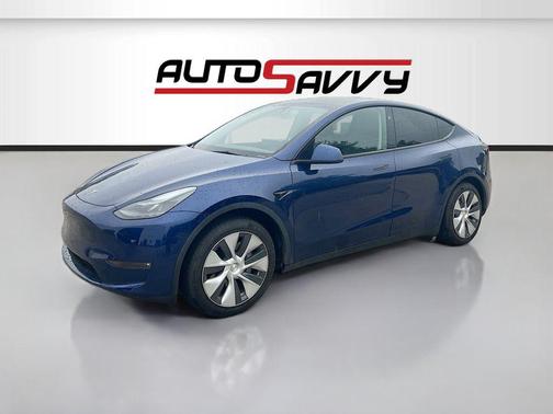 Deep Blue Metallic 2023 Tesla Model Y Long Range Dual Motor All-Wheel Drive