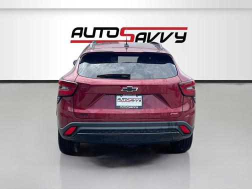 Crimson Metallic 2024 Chevrolet Trax FWD 2RS