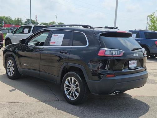 2022 Jeep Cherokee Latitude Lux