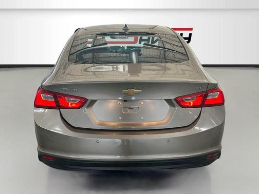 Mineral Gray Metallic 2024 Chevrolet Malibu FWD 1LT