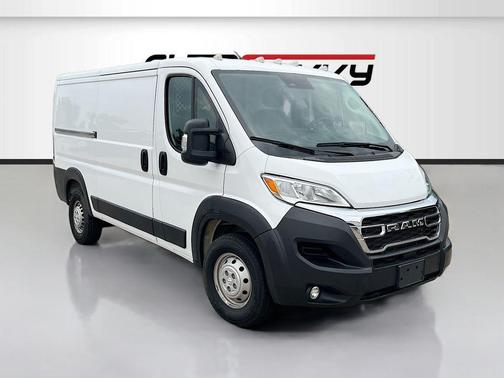 Bright White Clearcoat 2023 RAM ProMaster 2500 Base