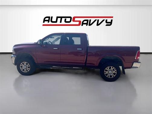 2018 RAM 2500 Laramie Crew Cab 4x4 6'4' Box