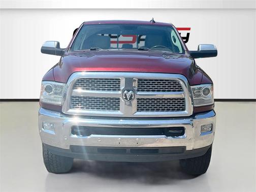 2018 RAM 2500 Laramie Crew Cab 4x4 6'4' Box