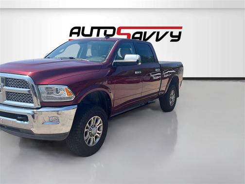 2018 RAM 2500 Laramie Crew Cab 4x4 6'4' Box