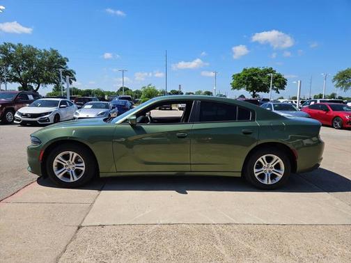 2021 Dodge Charger SXT