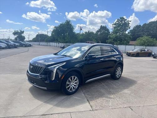 2021 Cadillac XT4 Premium Luxury