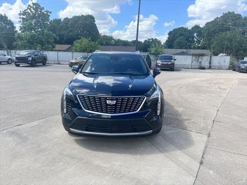 2021 Cadillac XT4 Premium Luxury