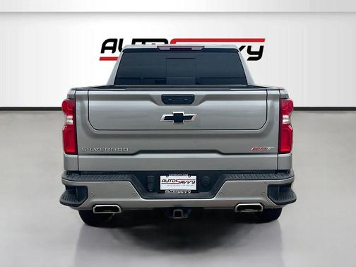 Sterling Gray Metallic 2024 Chevrolet Silverado 1500 RST