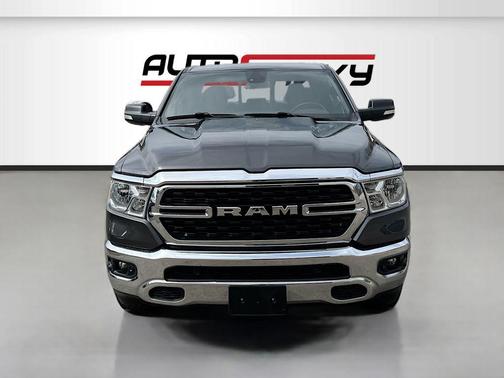 Granite Crystal Metallic Clearcoat 2022 RAM 1500 Big Horn/Lone Star
