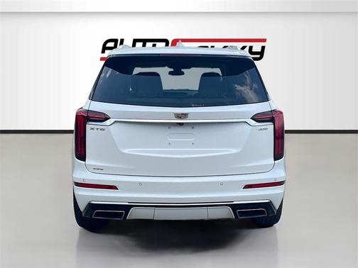 2022 Cadillac XT6 Premium Luxury AWD