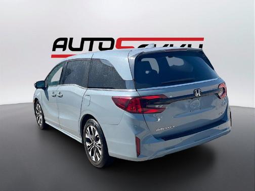 Smoke Blue Pearl 2025 Honda Odyssey Elite