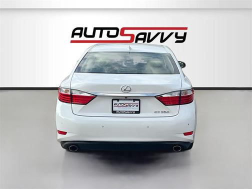 2015 Lexus ES 350 Crafted Line