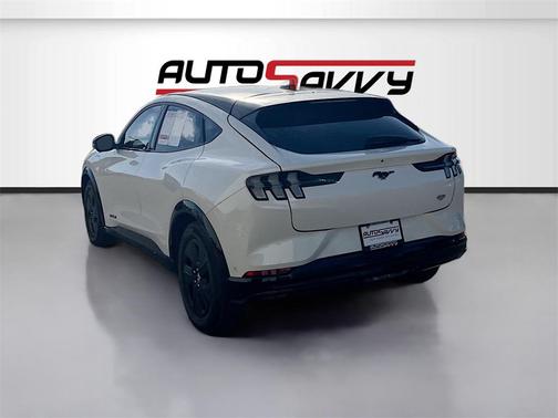 2023 Ford Mustang Mach-E California Route 1