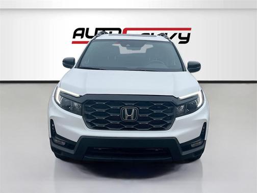 2023 Honda Passport AWD TrailSport