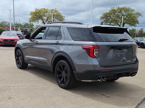 2024 Ford Explorer ST