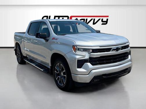 Silver Ice Metallic 2022 Chevrolet Silverado 1500 RST