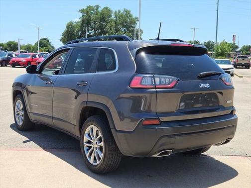 2022 Jeep Cherokee Latitude Lux