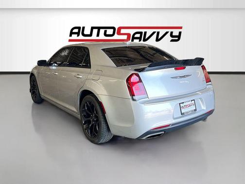 Silver Mist Clearcoat 2020 Chrysler 300 Touring