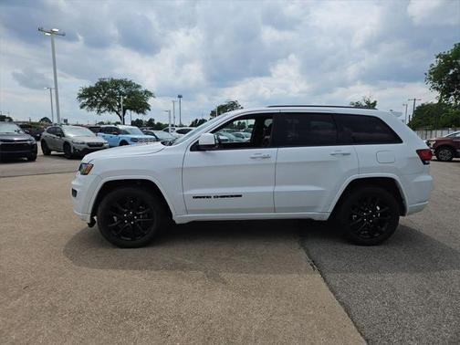 2021 Jeep Grand Cherokee Laredo