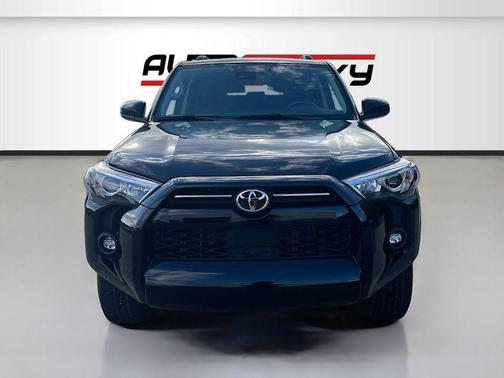 Midnight Black Metallic 2021 Toyota 4Runner SR5