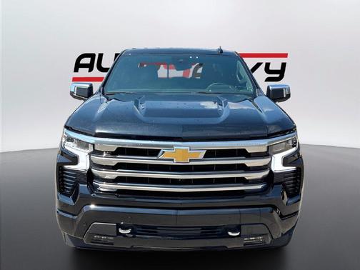 Black 2025 Chevrolet Silverado 1500 High Country
