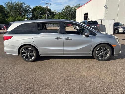 2022 Honda Odyssey Elite